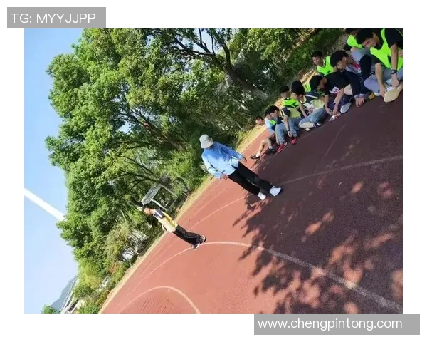 弓环二代篮球鞋全新升级体验助你在球场上尽显风采与实力 弓环二代篮球鞋全新升级体验助你在球场上尽显风采与实力